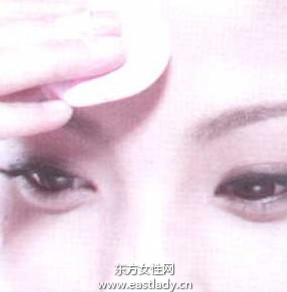 不同程度脱妆的补妆方法