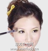 浪漫田园眼妆具体画法