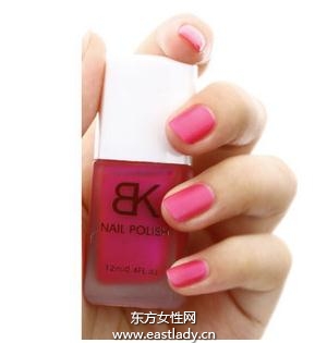 涂抹指甲油前一定要涂抹底油吗