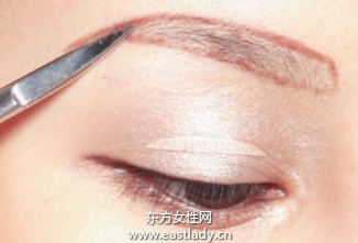 基础修剪眉毛技巧