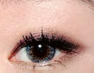 单眼皮MM深邃酒红微醺妆眼妆画法