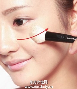 化妆教程之修正脸颊处色斑、粉刺