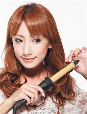 波西米亚裸妆彰显浪漫与自信