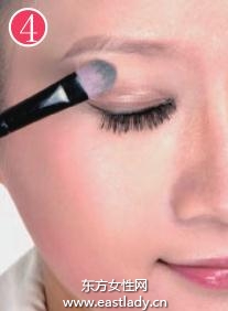 知性职业妆步骤让你的职业前景更加美好