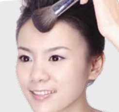 立体底妆法打造完美脸部轮廓