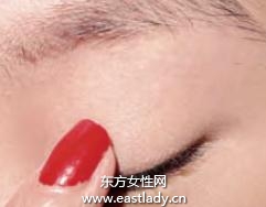 最适合单眼皮女生眼妆画法