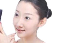 咬唇妆4步骤 打造性感唇妆