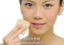 油性皮肤化妆最好使用粉饼