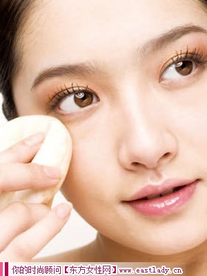 打造靓丽娇颜 底妆必备四大单品