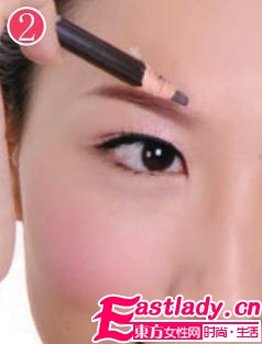 眉毛的画法之裸妆基础画眉法
