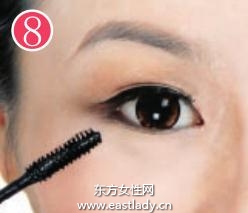 裸妆美睫刷涂法 眼睛变得闪亮迷人