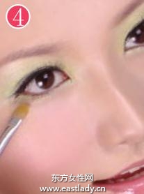 可爱芭比眼妆的画法 可爱又时尚