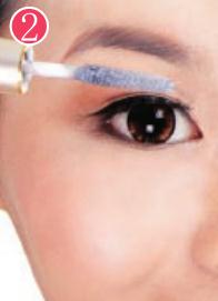 裸妆美睫刷涂法 眼睛变得闪亮迷人