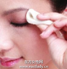 使用遮瑕膏打造无暇美肌