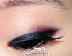 优雅裸色眼妆的画法 增加你的气场
