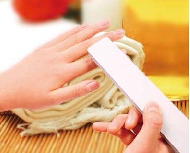 根据手形打磨最佳甲形