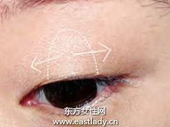 优雅裸色眼妆的画法 增加你的气场