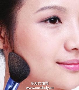 化妆教程之塑造立体感脸型