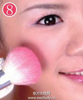 红润裸妆为冬季增加几分暖意