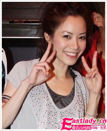 徐怀钰再出发甜美造型回顾