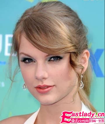 今年秋冬妆容趋势 欧美明星示范