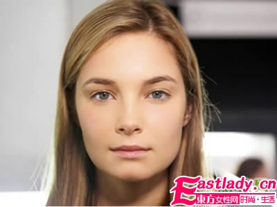 美宝莲清透裸妆画法