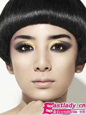 缺陷眼睛的眼妆画法