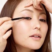 洋娃娃大眼妆7步轻松画出