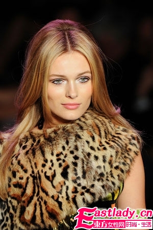 Max Factor发布2011秋冬妆容趋势