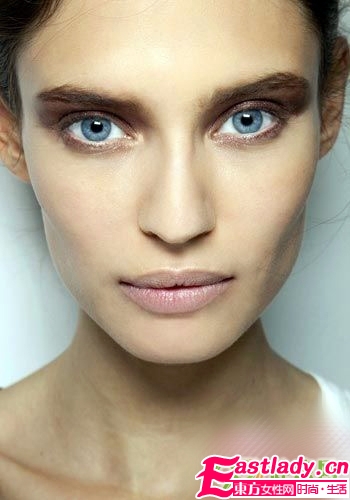 2011秋冬时装周上满 眼 秋色