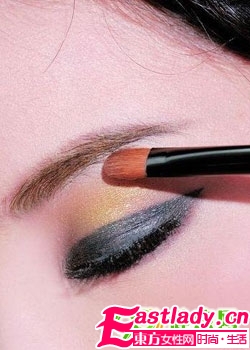 打造清纯妆容 裸妆技巧大放送