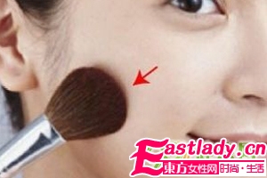 人气女王教你打造魅力裸妆术