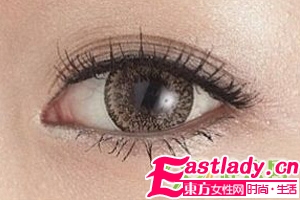 人气女王教你打造魅力裸妆术