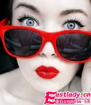 根据你的睫毛选择睫毛膏