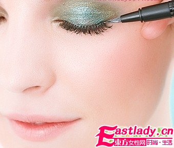 夏日清新海洋女神妆容