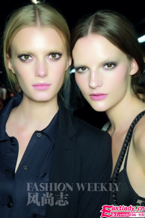 赶时间 5分钟美艳妆容