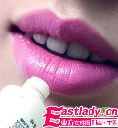 性感烟熏眼妆的技巧步骤图解