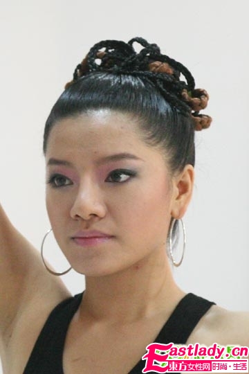 快女四强 潮流妆容抢先看