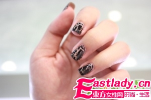 时尚爆裂美甲正流行 美甲步骤