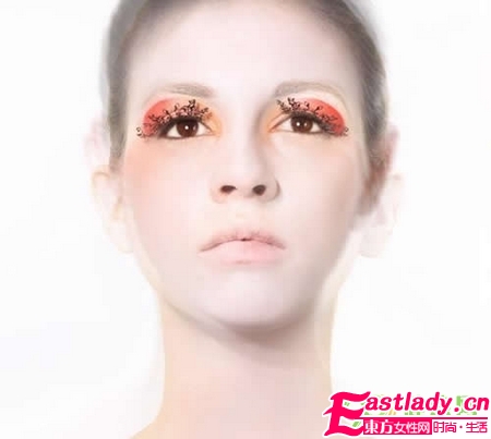 剪纸式假睫毛 艺术美妆