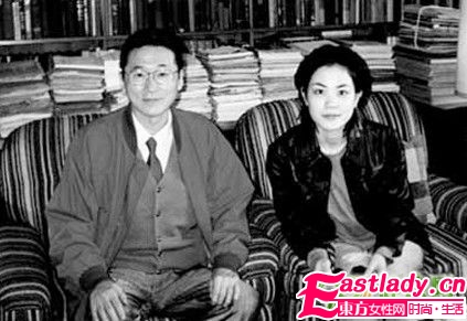 天后王菲 从青葱到成熟妆容进化史