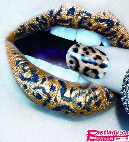 9款炫酷美甲贴纸 让你轻松从细