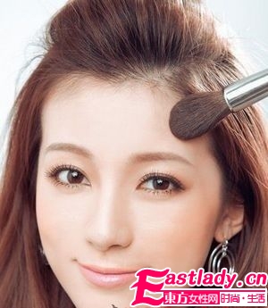 清新甜美名媛妆容 显示淡雅清新气质