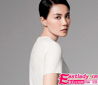 天后王菲 从青葱到成熟妆容进化史