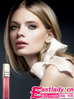 八绝招粉嫩减龄彩妆法