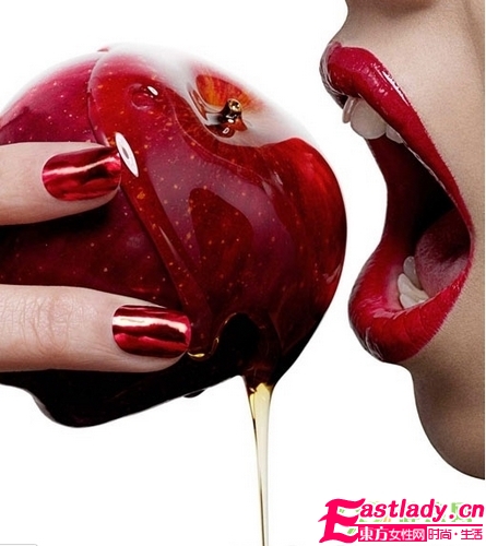 9款炫酷美甲贴纸 让你轻松从细