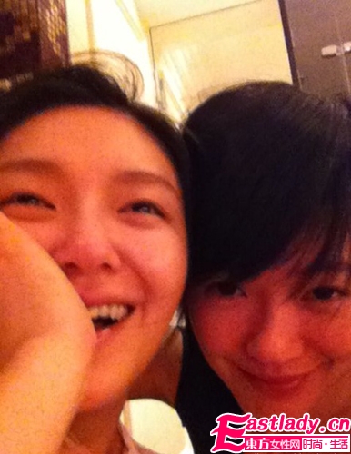 美妆达人吴佩慈装扮台揭秘 女星化装容貌绰约多姿