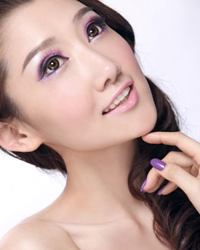 初秋浪漫紫色妆 守候久违的爱情