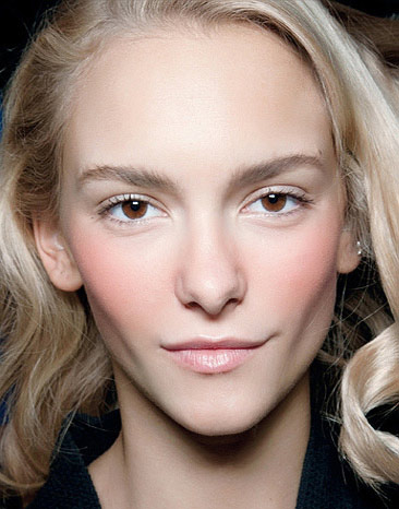 炎炎夏日  好色 趁早  妆 出个大美人