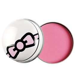 腮红画法 变身人见人爱完美脸型